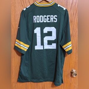 Nike Green Bay Packers Aaron Rogers on field  Jersey sz large (F)